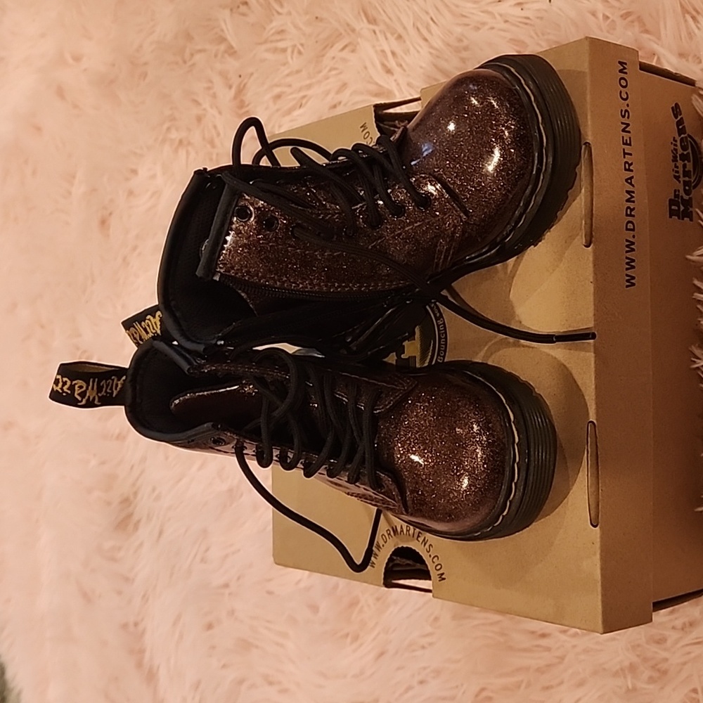Dr. Martens (Air Wave) 1460 Glitter Boots